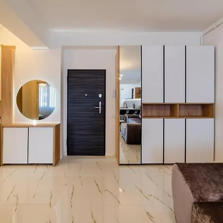 Apartament Flomar Mamaia
